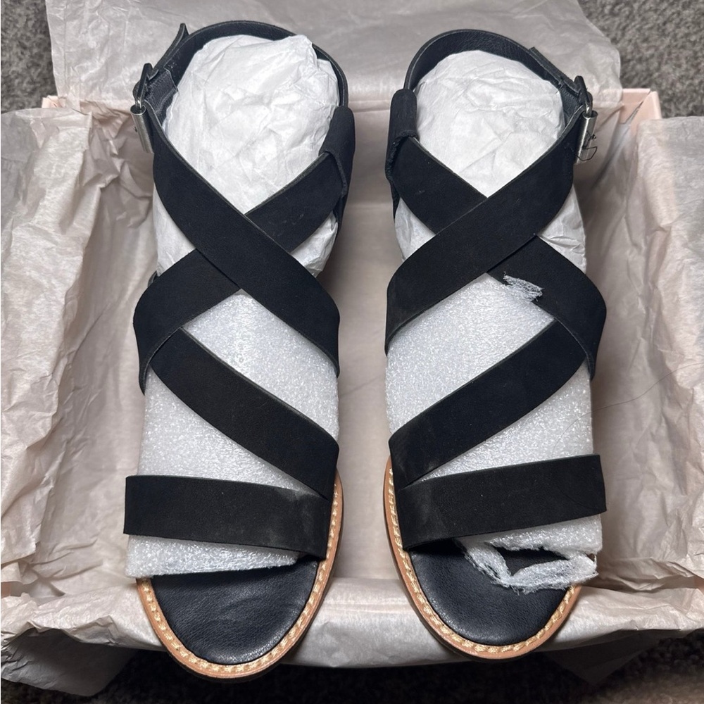 Chinese Laundry Elegant Black Strappy Sandals